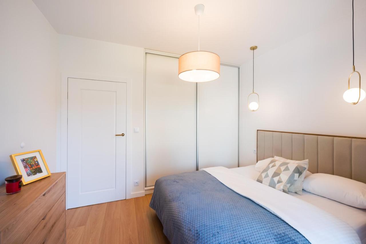 Wola Marble Apartment Varšava Exteriér fotografie