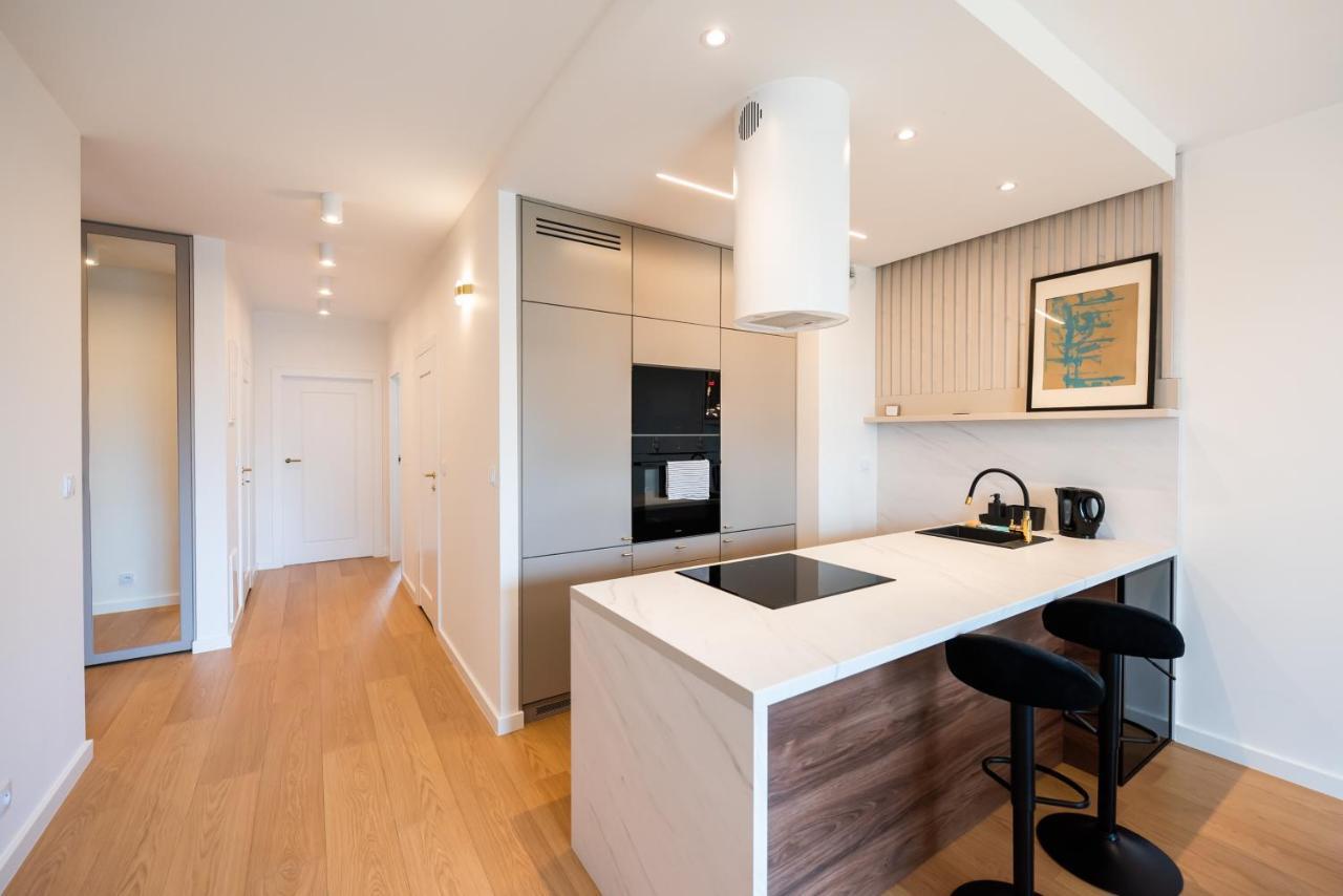 Wola Marble Apartment Varšava Exteriér fotografie